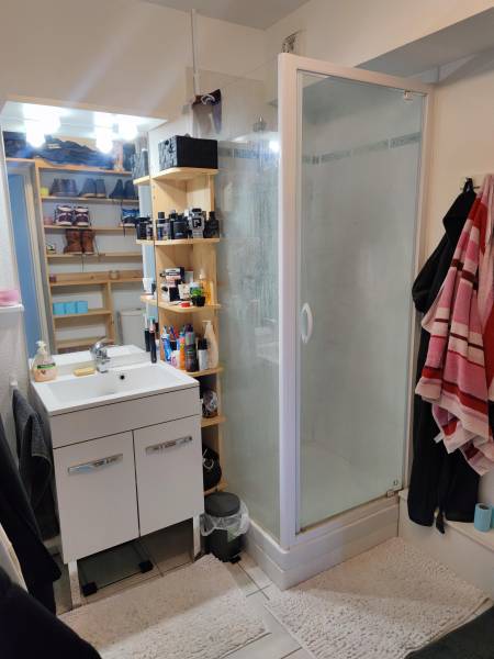 Appartement lumineux 1 pièce de 34m² avec terrasse exposée SUD-OUEST dans une résidence calme et récente de LOUVIERS