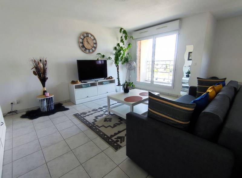 Appartement lumineux 1 pièce de 34m² avec terrasse exposée SUD-OUEST dans une résidence calme et récente de LOUVIERS