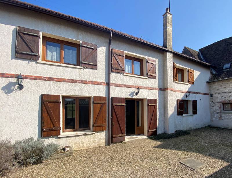 Maison 5 pièces de 105m² environ au VAUDREUIL LE VAUDREUIL  