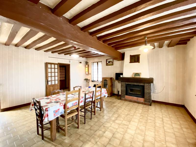 Maison 5 pièces 107m² SAINT ETIENNE DU VAUVRAY  