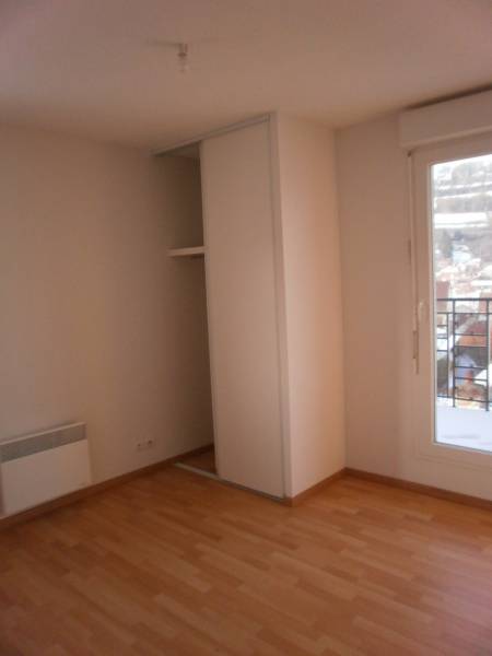 chambre avec placard