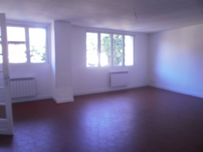 Appartement t4 pont saint pierre  