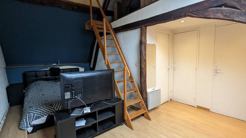 Appartement 2 pièces ! Pont de l'Arche  