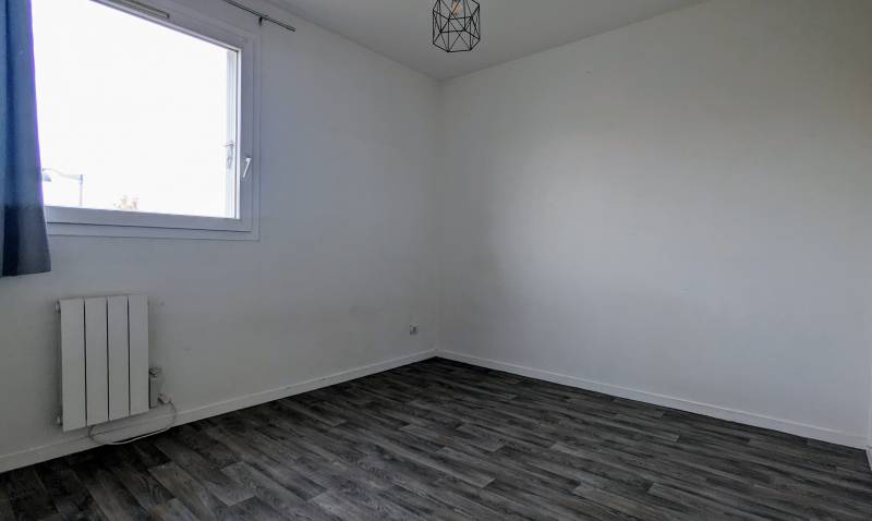 Maison T5 Val-de-Reuil  