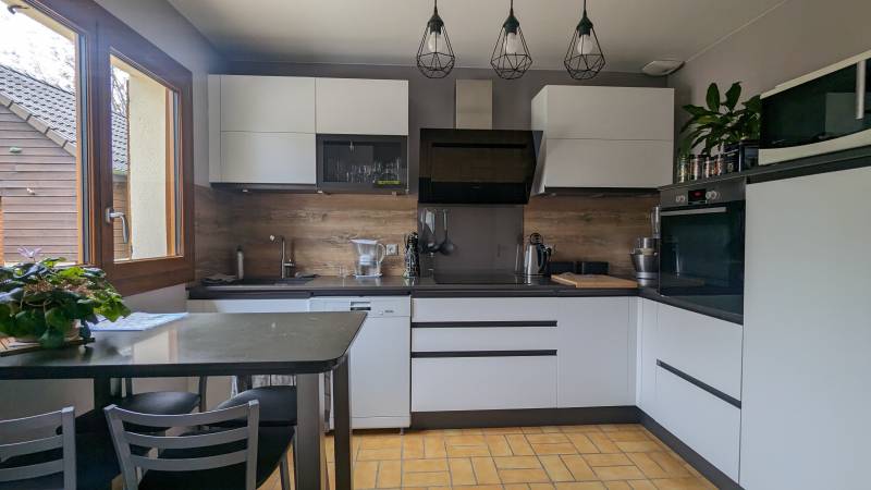 Maison T4 dans un cadre idyllique Val de Reuil  