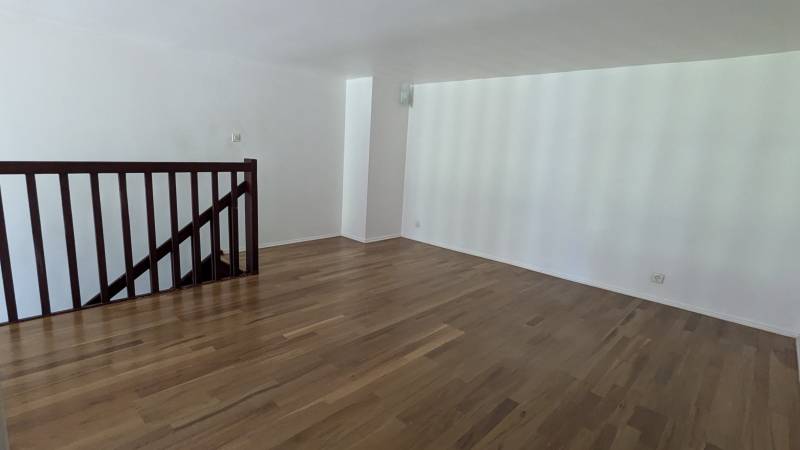 Appartement atypique en duplex Louviers  