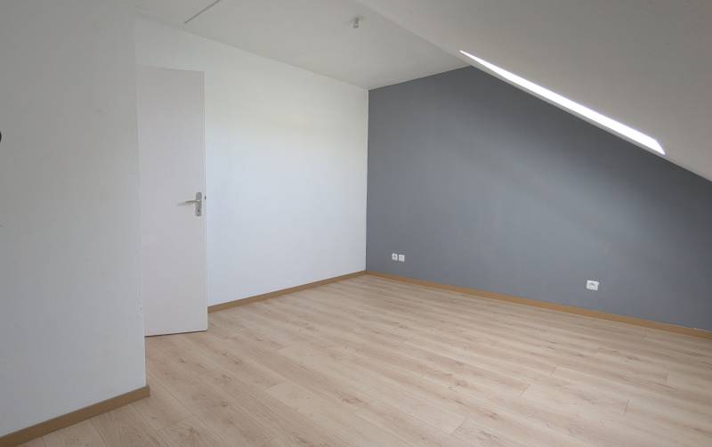 Maison 2 chambres avec jardin et parking – Résidence récente, Louviers – Exclusivité Immo de France