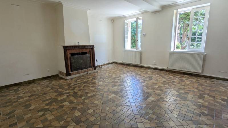 Maison familiale de 175 m² avec grange et jardin arboré – Heudreville-sur-Eure 27400 en Normandie