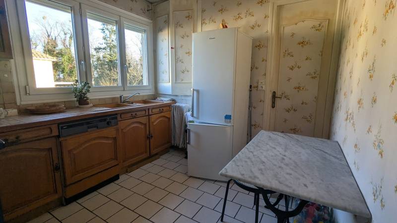 Maison T3 à vendre – 2 chambres – Sous-sol complet – Saint-Étienne-du-Vauvray