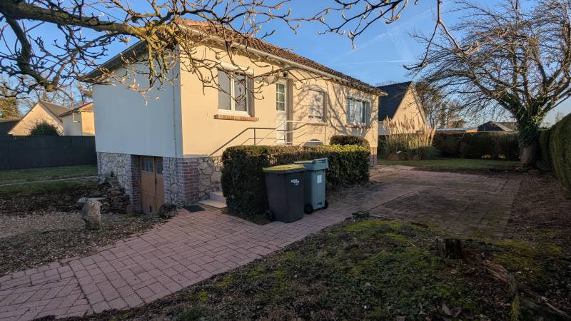 Maison T3 à vendre – 2 chambres – Sous-sol complet – Saint-Étienne-du-Vauvray