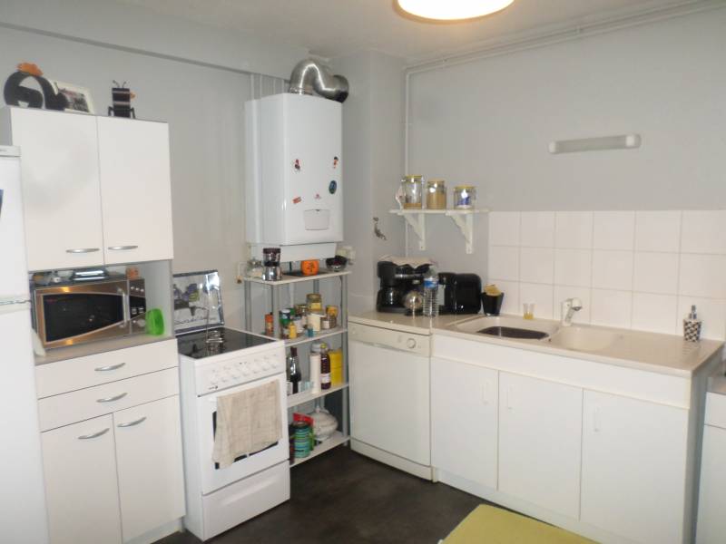 Vends appartement en rez-de-chaussée à léry 27690