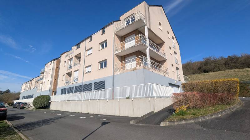 Appartement T1 avec jardinet et terrasse à Louviers – Idéal investisseur