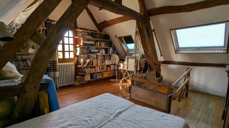 Maison Normande et atypique située à Incarville (27400) dans l'Eure en Normandie