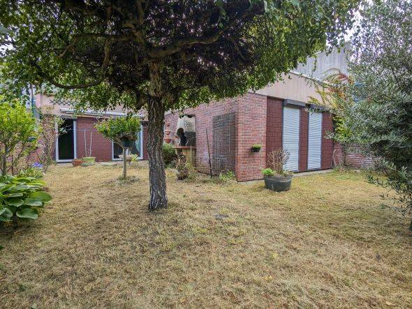 Maison de ville Val de Reuil  