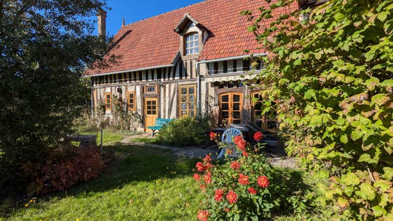 Maison Normande et atypique située à Incarville (27400) dans l'Eure en Normandie