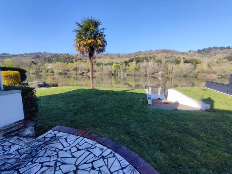 Maison en bord de Seine Saint-Pierre-du-Vauvray  