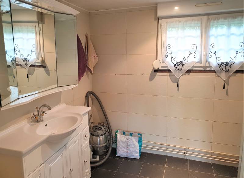 Maison 5 pièces en plein centre de ALIZAY commune à 20 min de ROUEN ALIZAY  