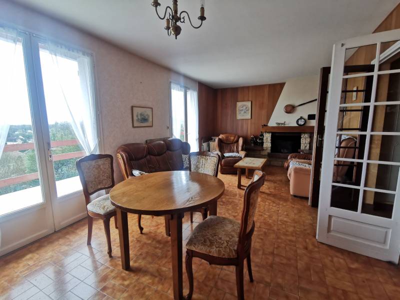 Maison 5 pièces de 110 m² à Saint Pierre du Vauvray Saint Pierre du Vauvray  