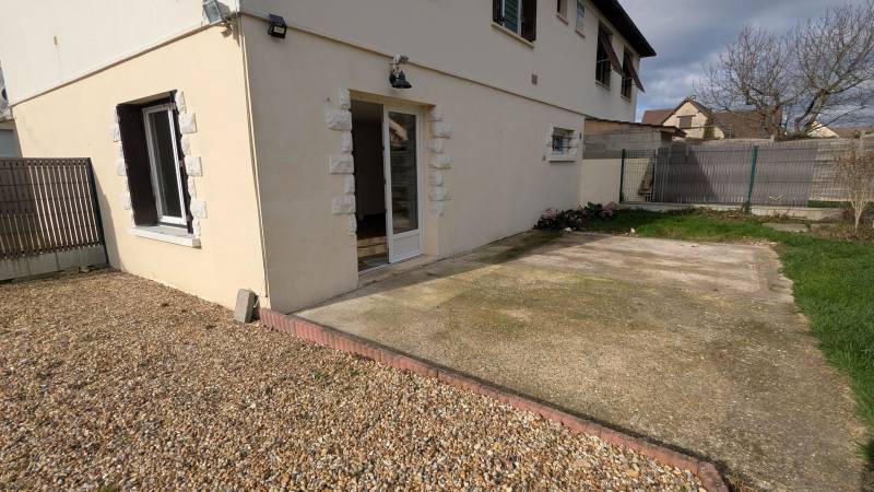 Appartement Incarville 2 pièces 52 m2 avec jardin !