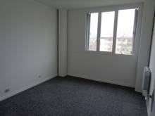 Vends appartement F3 proche de la gare à Val de Reuil 27100